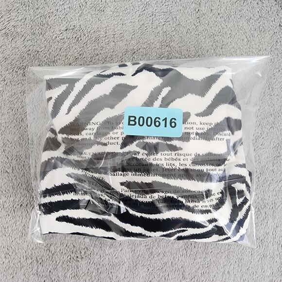 Catalina Tankini Size 1X (16W) Black White Animal Print Zebra Tie Back Halter - Picture 8 of 8